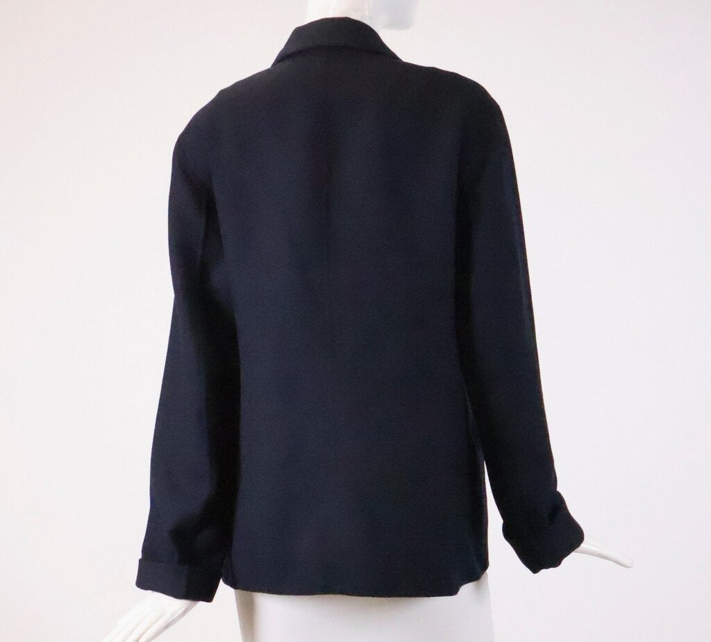 (8) Navy three button stretch blazer