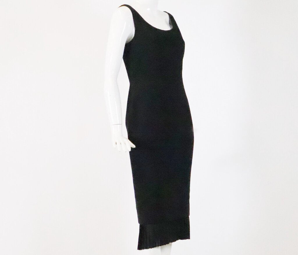 (4) Sleeveless Maxi Dress