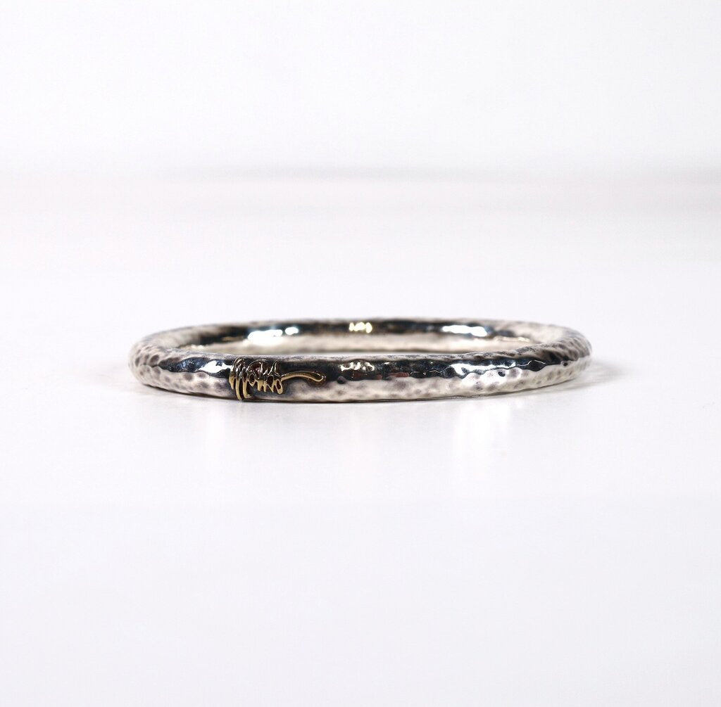 Sterling Hammered Signature Bangle 'Classico'