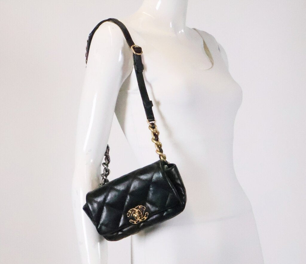 Black 19 Quilted Waist Bag