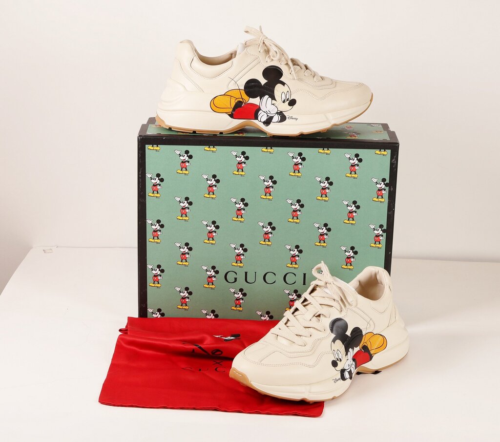 (9.5) Cream 'Rhyton' Mickey Mouse Sneaker
