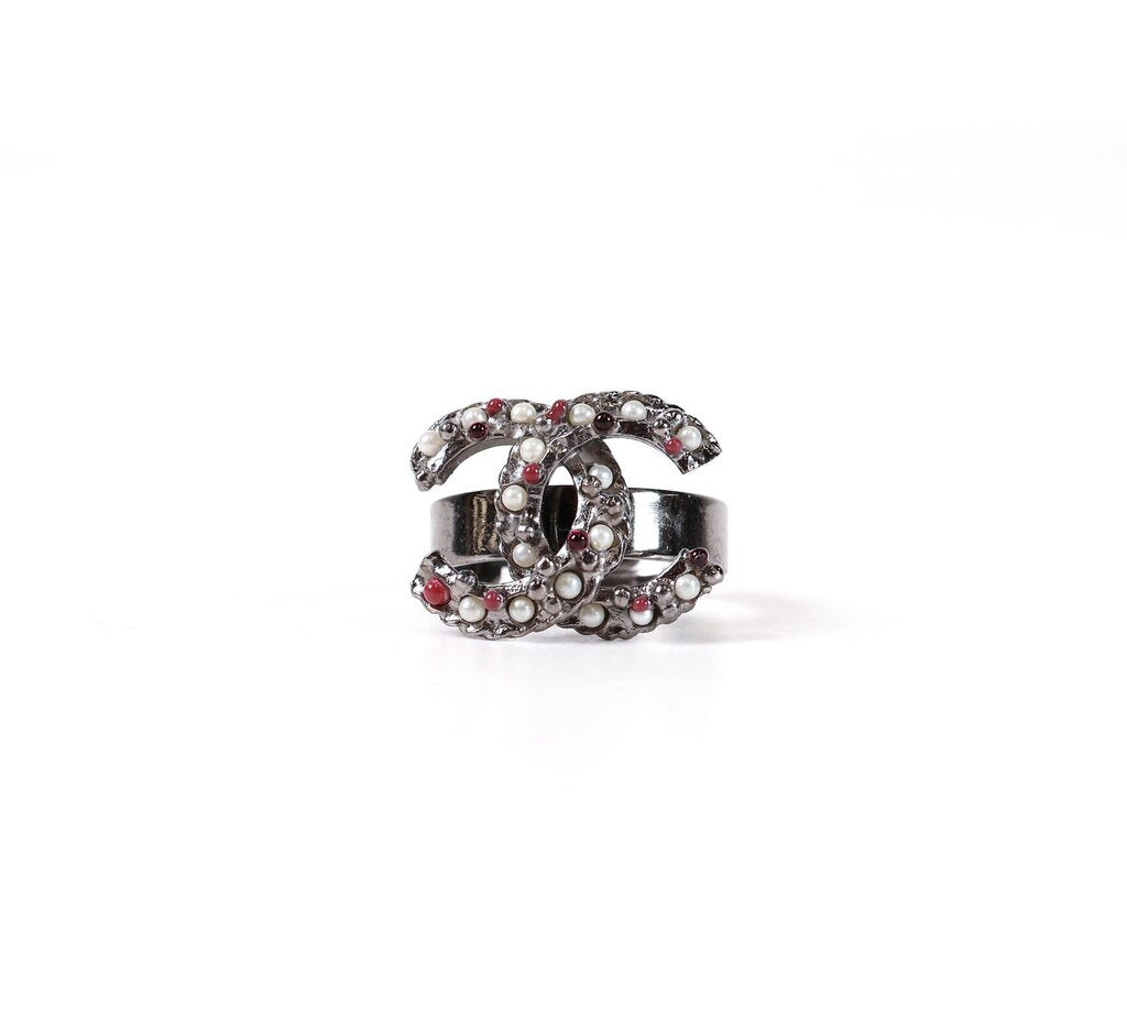 B11 Gunmetal Classic CC Ring with Faux Pearls and Garnets