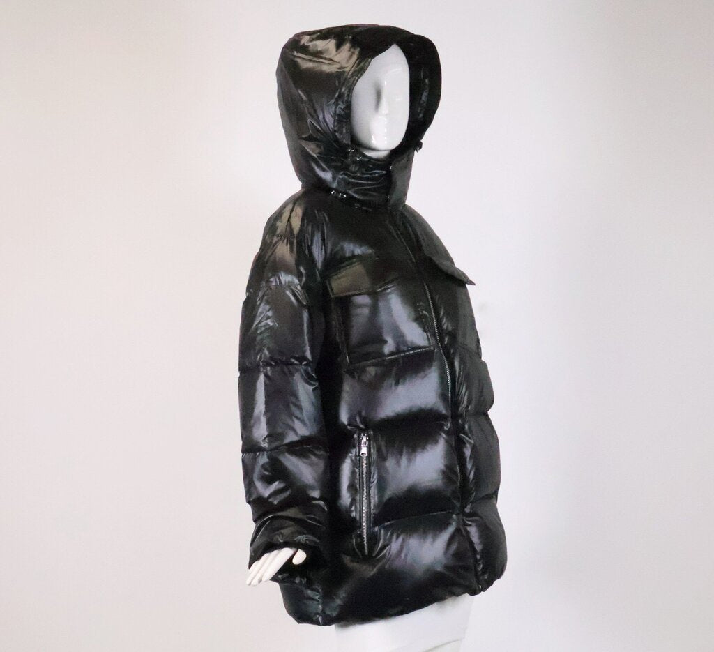 Black Puffer Jacket (L)