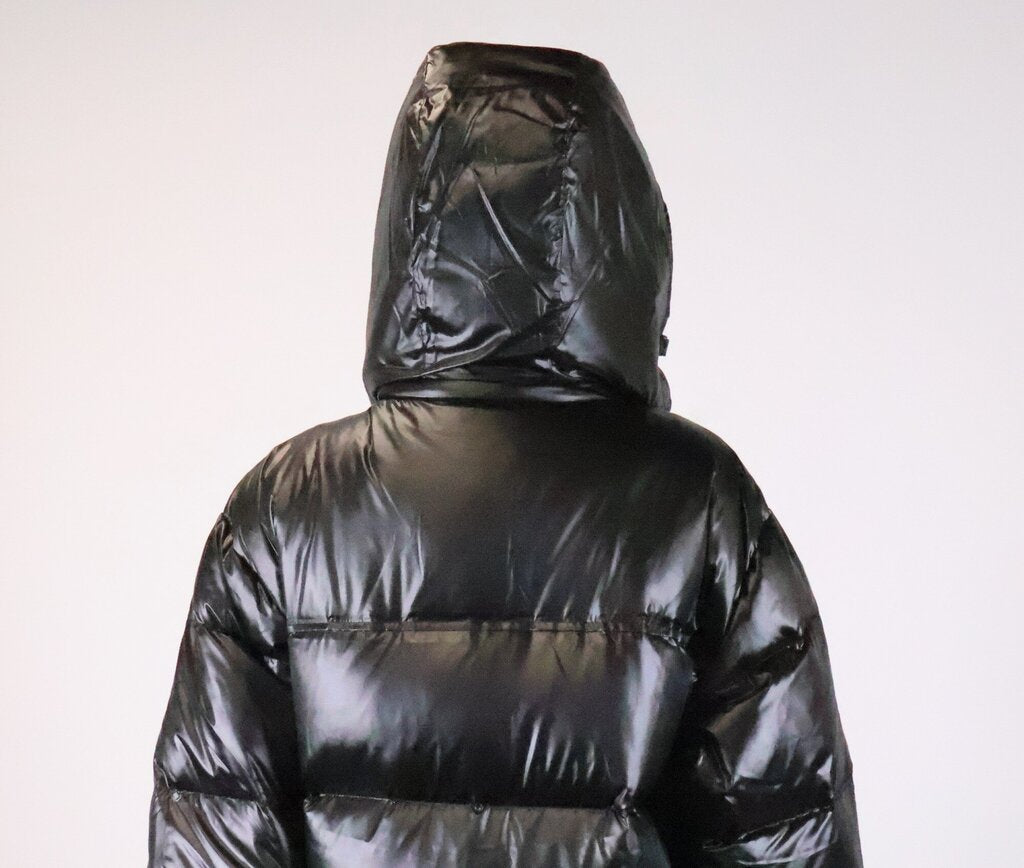 Black Puffer Jacket (L)