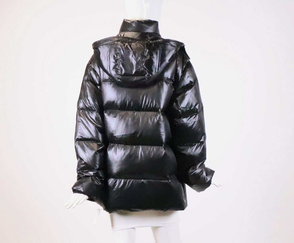 Black Puffer Jacket (L)