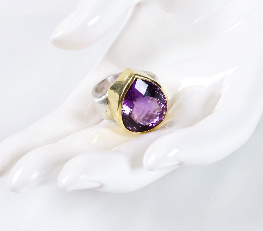 last chance! Teardrop Amethyst Cocktail Ring (8)
