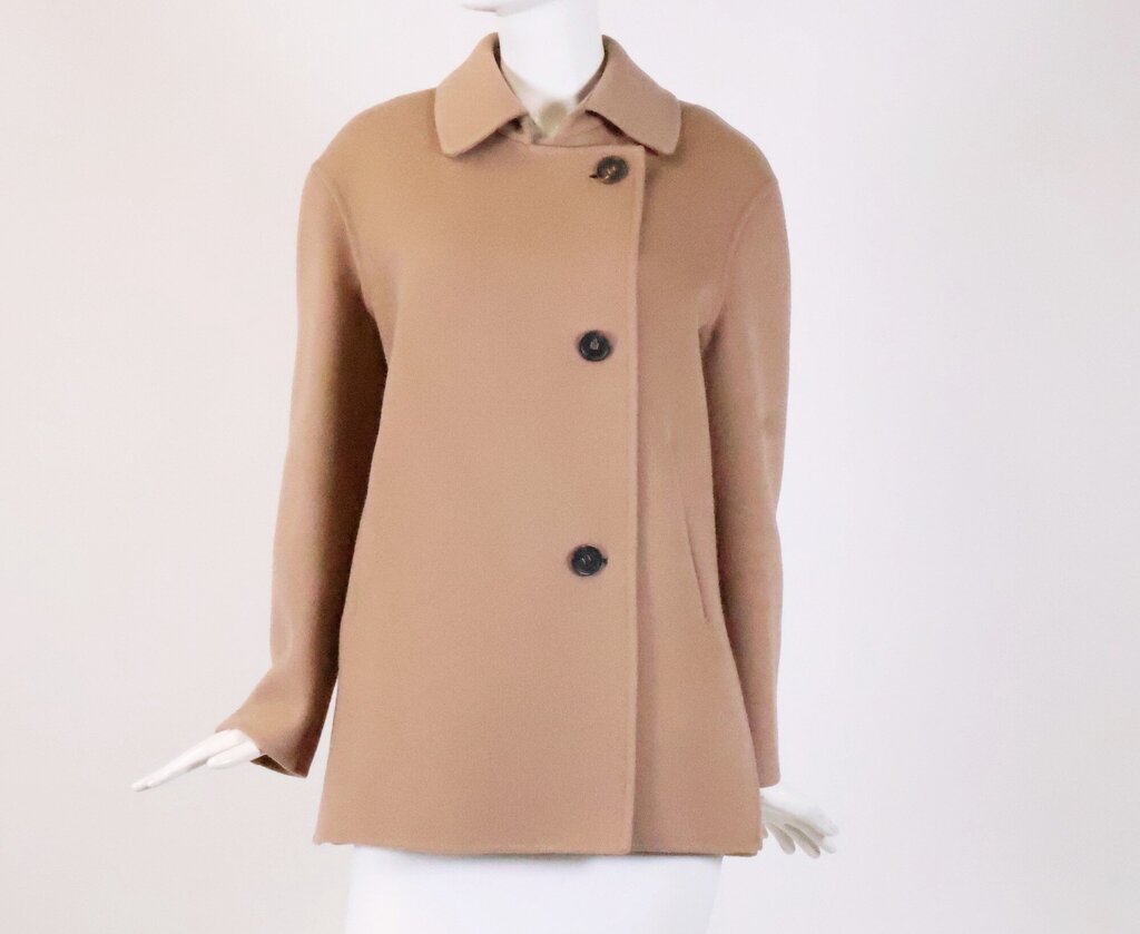 (size 36) camel wool double breasted short coat