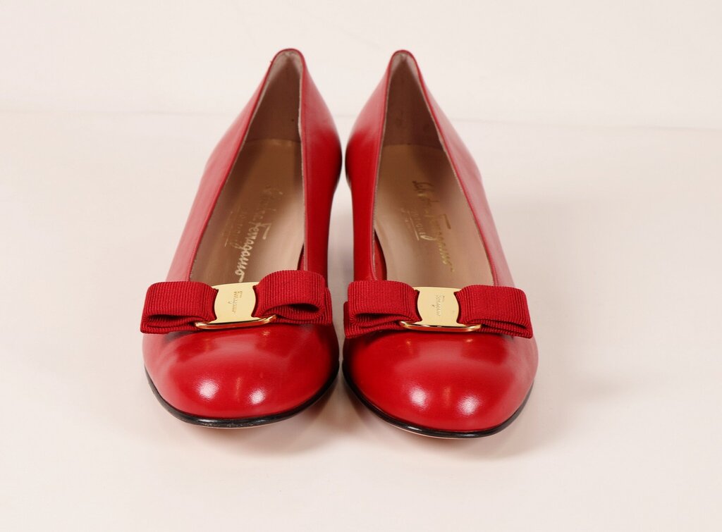 Red Leather Low Heel Pump (11)