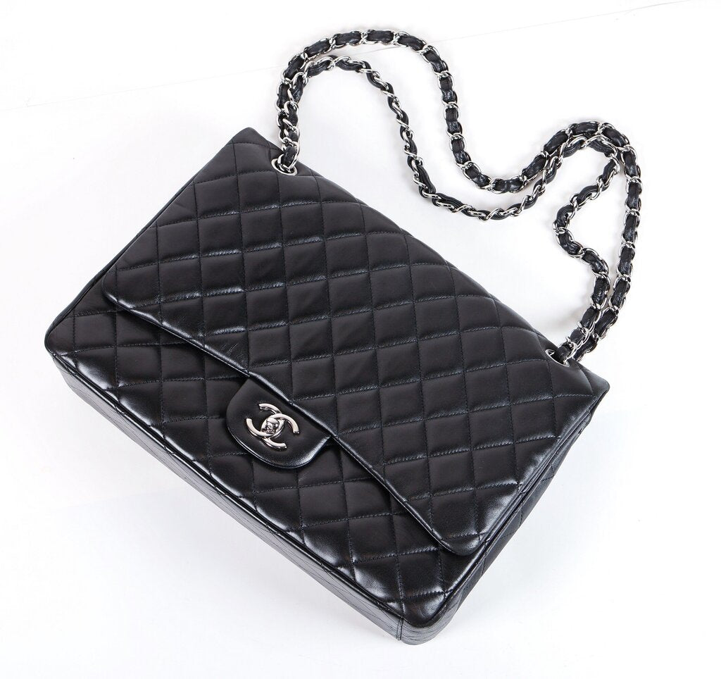 2010 Black Classic Jumbo Flap - Lambskin - Silver Hardware