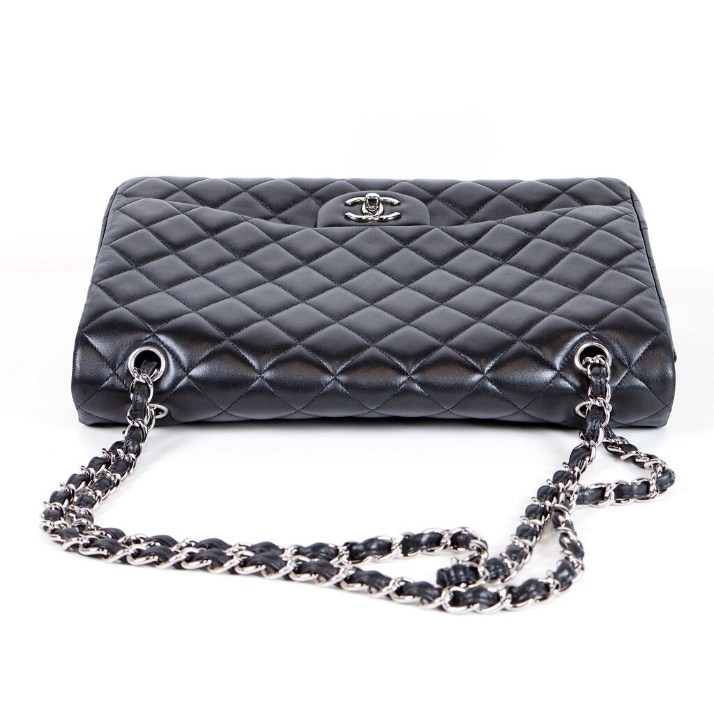 2010 Black Classic Jumbo Flap - Lambskin - Silver Hardware
