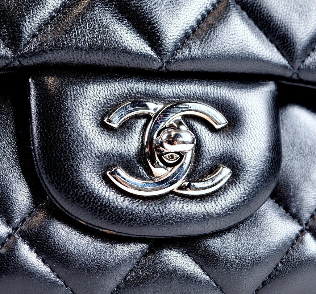 2010 Black Classic Jumbo Flap - Lambskin - Silver Hardware