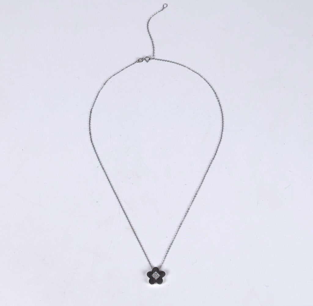 14K Gold and Diamond Flower Pendant Necklace