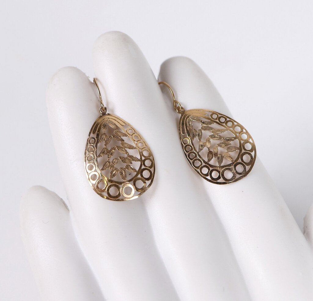 14K Gold Teardrop Earrings