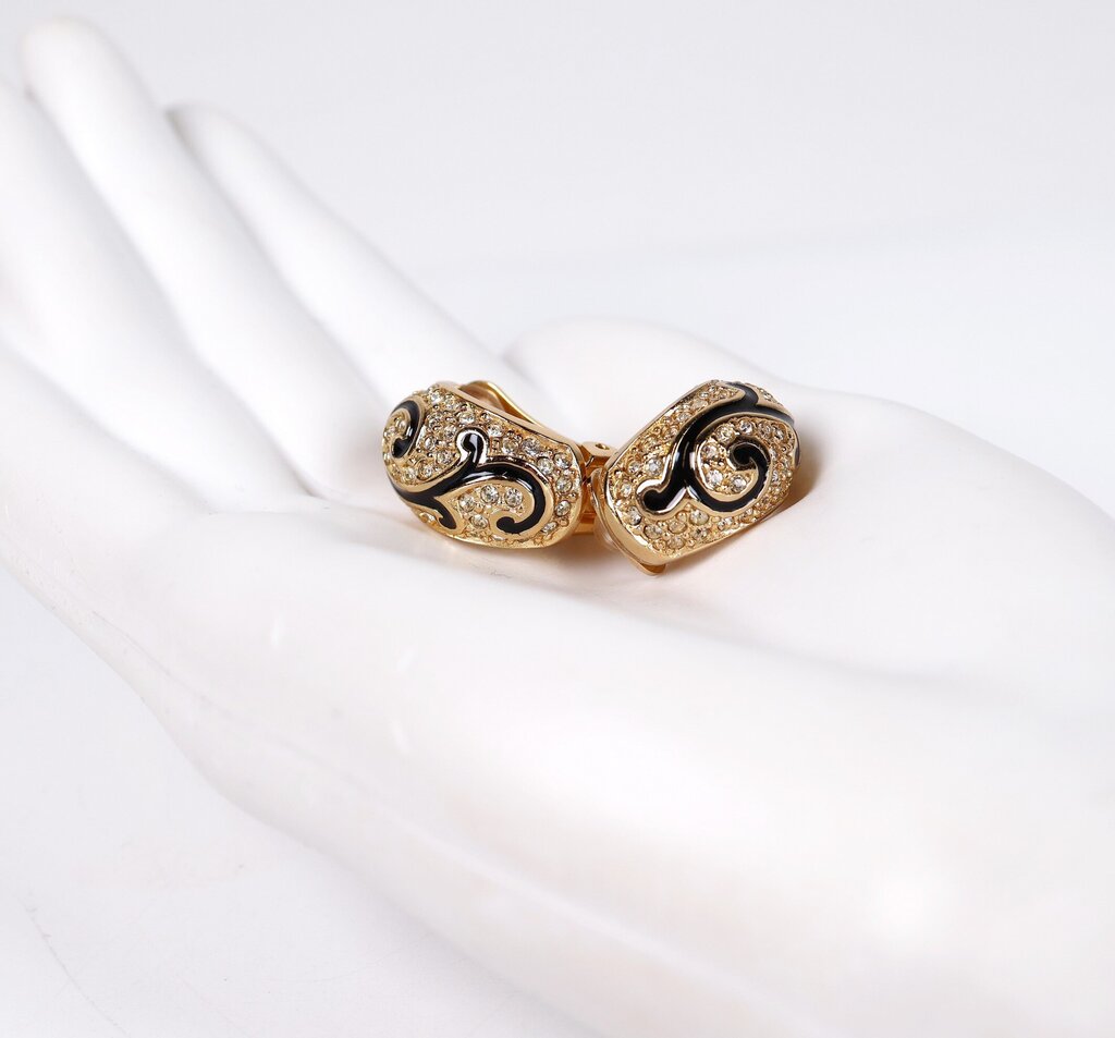 Black Vine Domed Clip Earrings