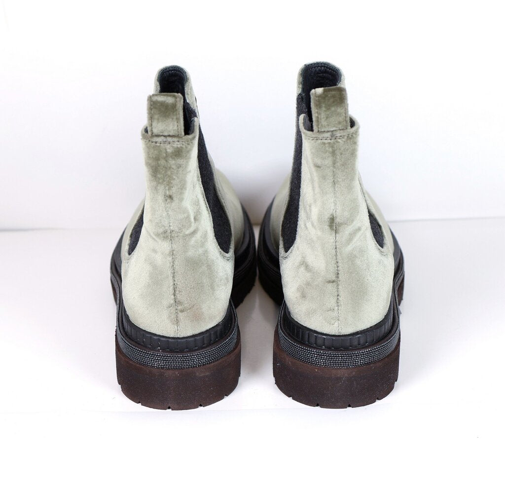 (size 9) Green Velvet Platform Boots