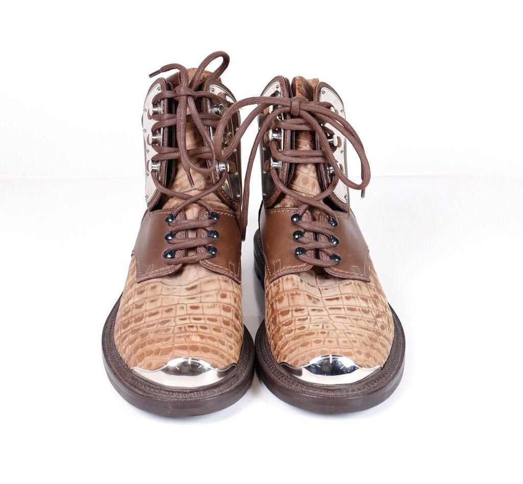 Brown Embossed Leather Combat Boots (M8)