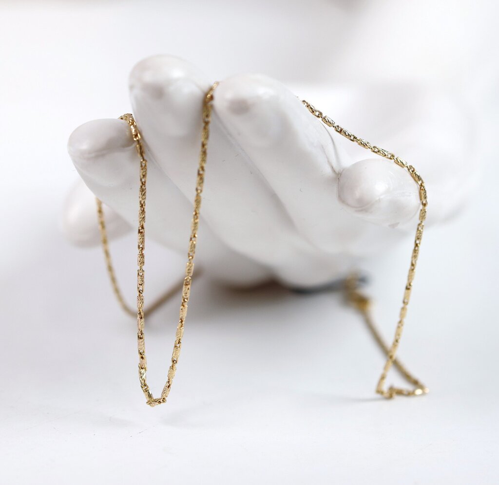 14K Gold Textured Link Chain (18)
