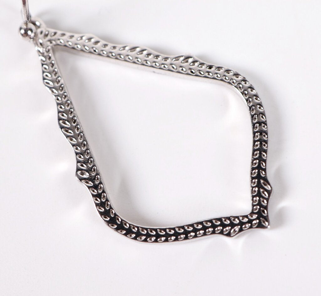 'Sophia' Silver Teardrop Earrings