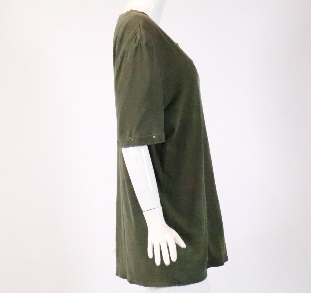 (L) khaki stud cuff tee