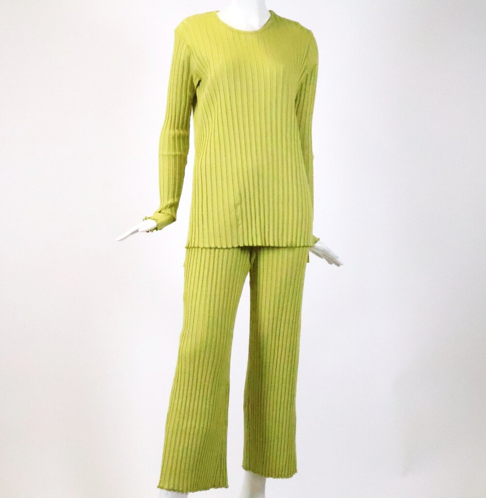 (M) bright lime ribbed 2-pc top/pants