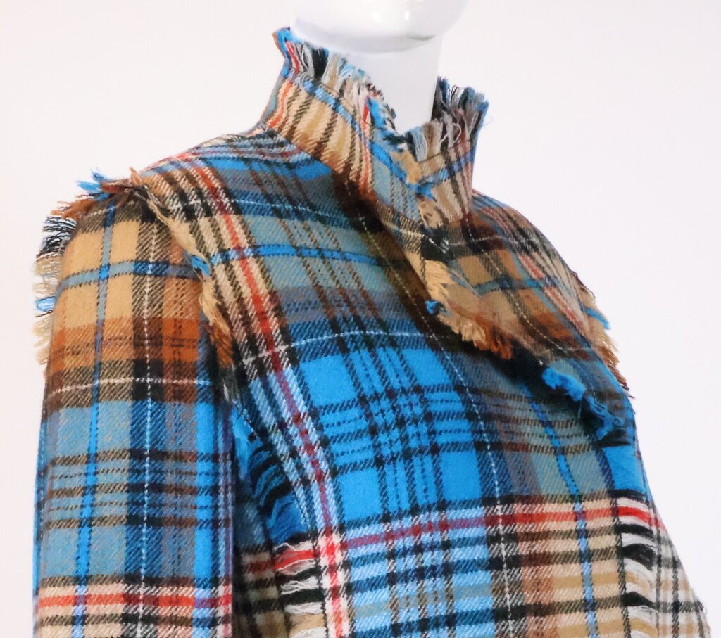 (8) Blue and Brown Plaid Wool Jacket