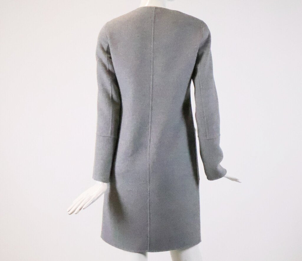 (XS) Grey cashmere jacket with cream trim around pockets