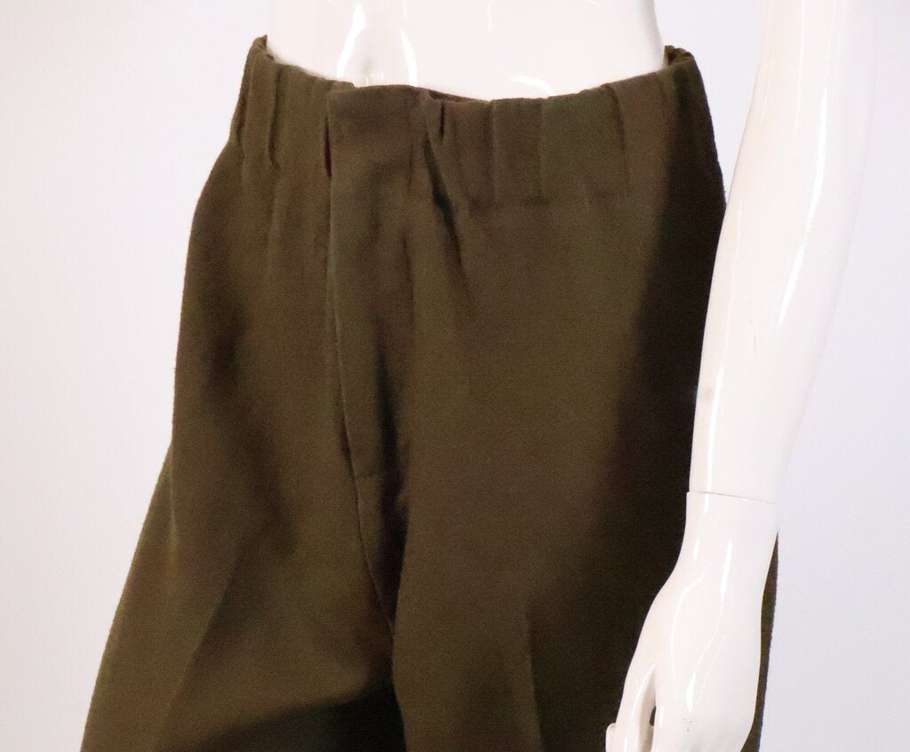 (42/L) Moss Green Capri Trousers