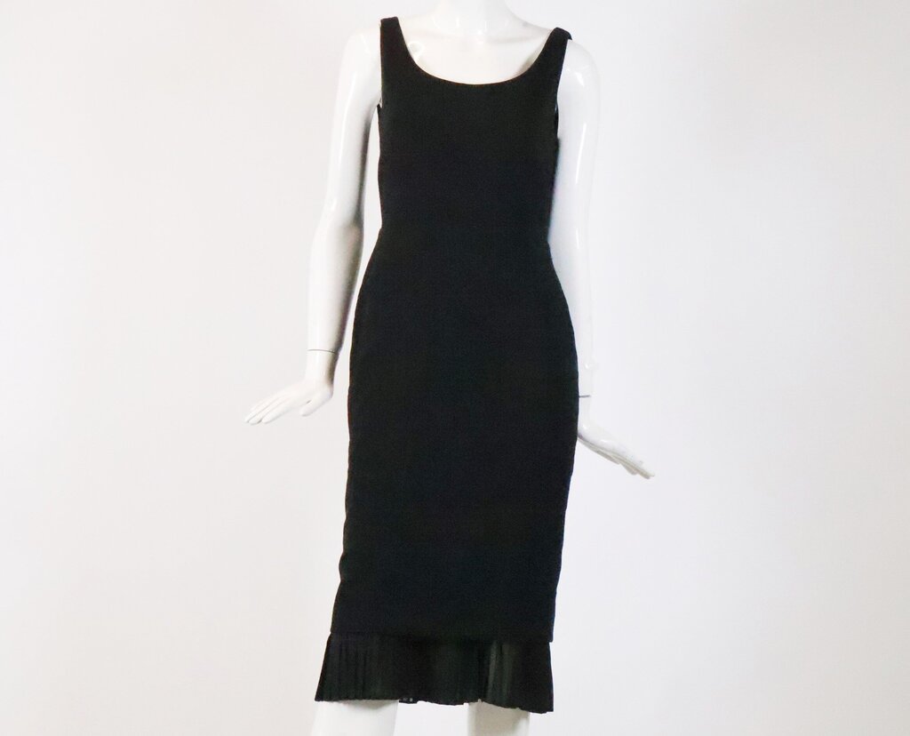 (4) Sleeveless Maxi Dress