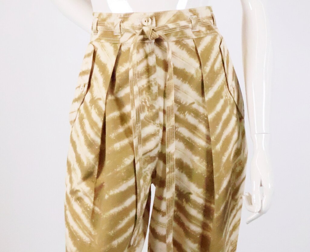 (4) Striped Dye Belted Pants