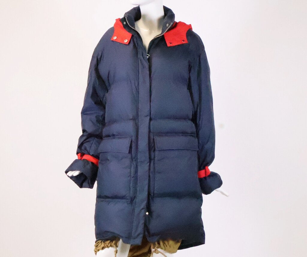 (S/M) Navy/Red Puffer Coat
