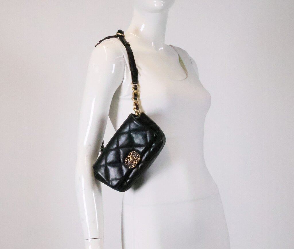 Black 19 Quilted Waist Bag