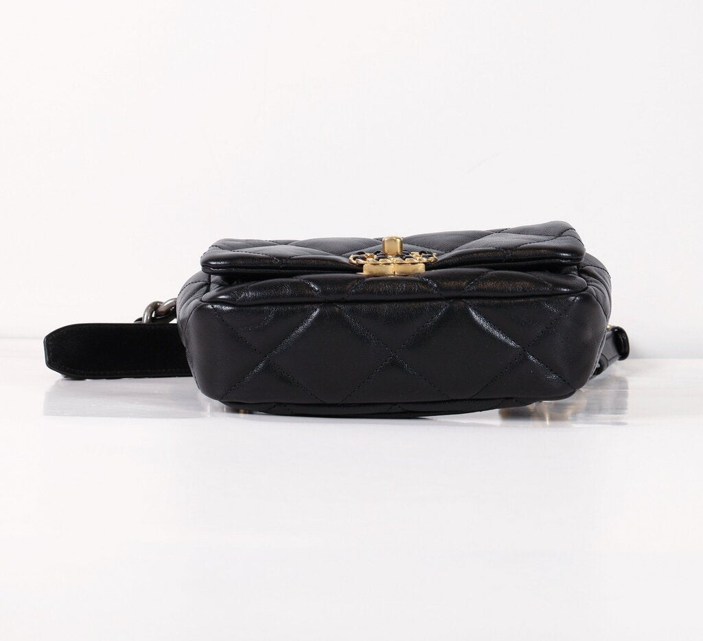 Black 19 Quilted Waist Bag