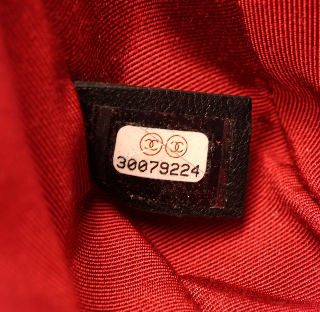 Black 19 Quilted Waist Bag