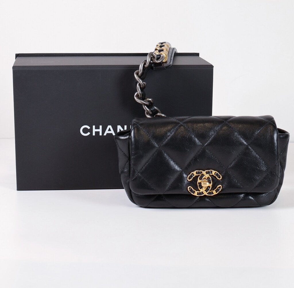 Black 19 Quilted Waist Bag