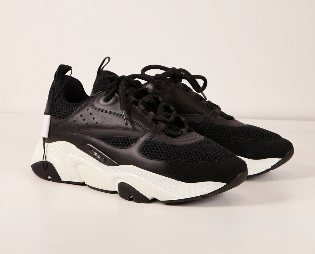 (10.5) Black 'B22' Sneakers w/White Sole