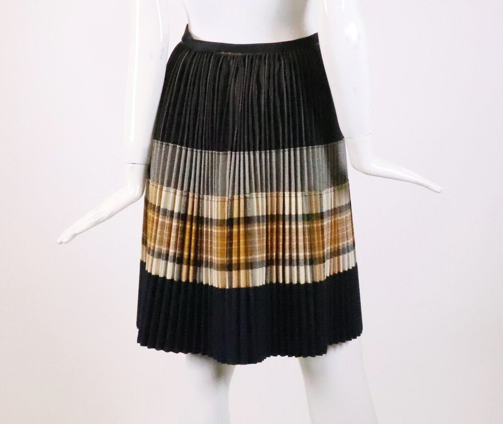 (4) Multi Pattern Pleated Wool Skirt