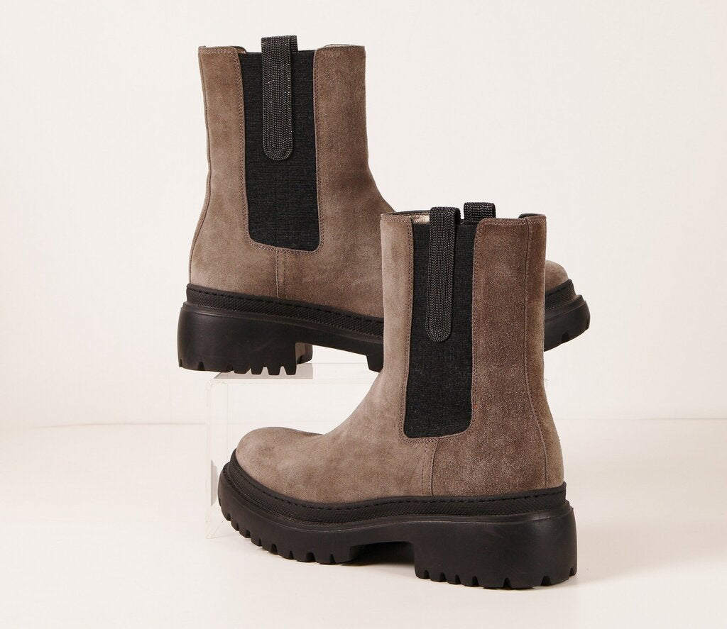 Grey Suede Chelsea Boots (8)