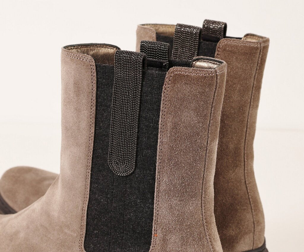 Grey Suede Chelsea Boots (8)