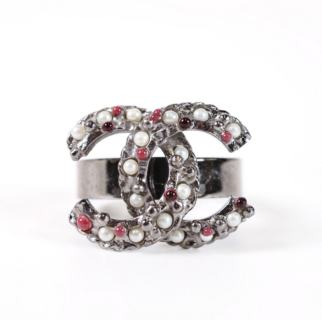 B11 Gunmetal Classic CC Ring with Faux Pearls and Garnets