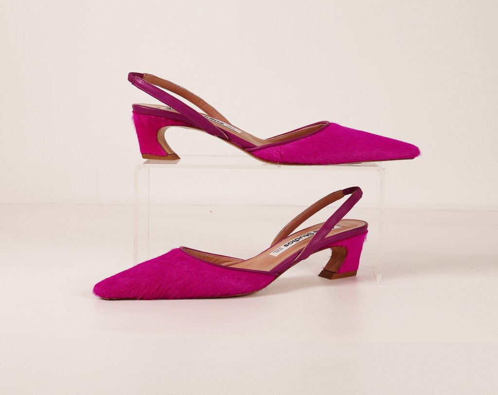 (36) Pink Ponyhair Slingbacks