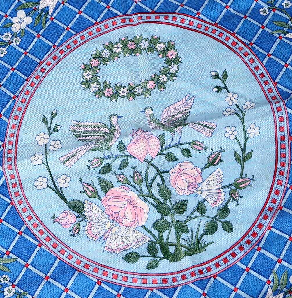 'Jeaux De Paille' Silk Scarf