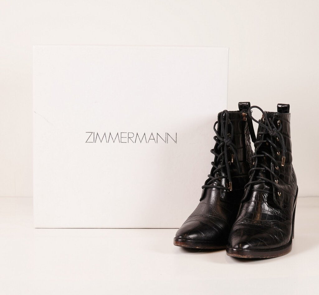 Black Crocodile Embossed Lace up Boot (7)