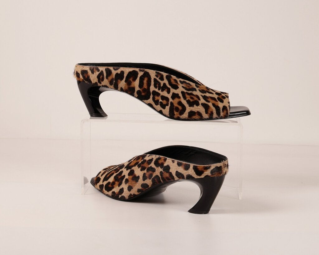 Cheetah Hair Peep Toe Heeled Mules (9)