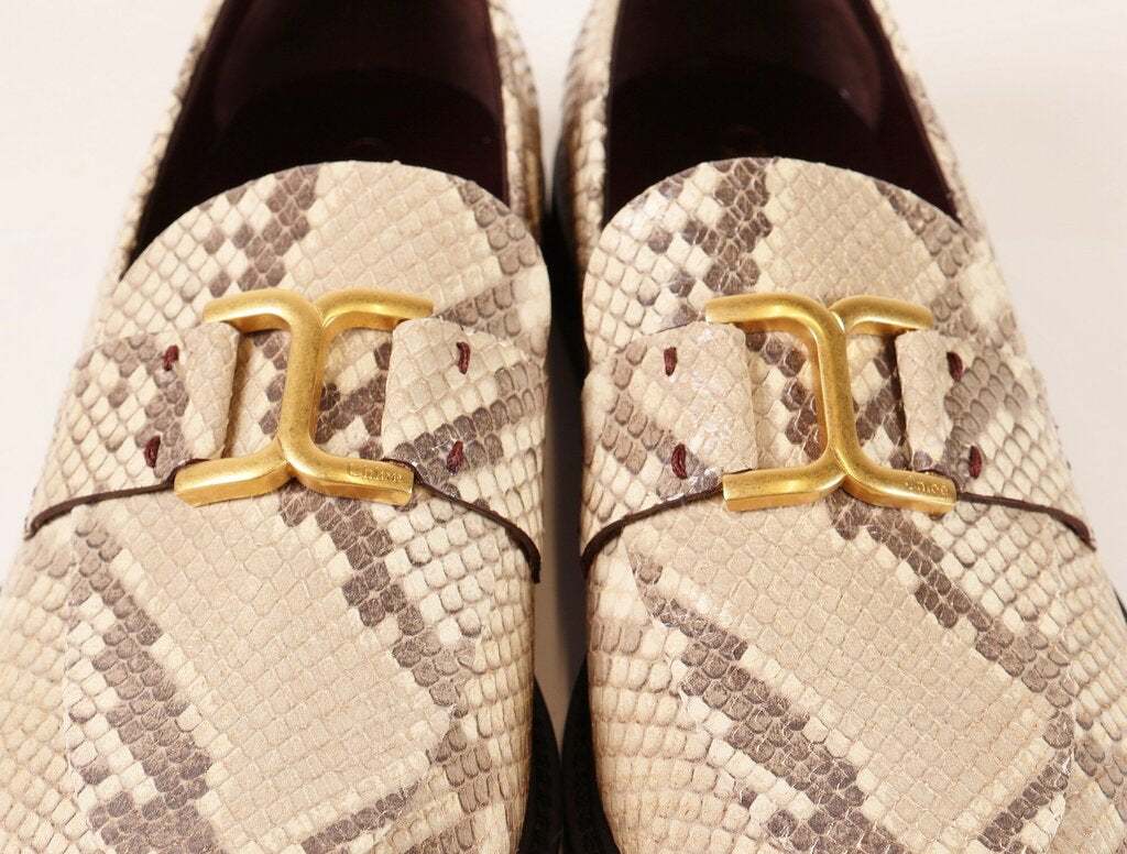 Snake Embossed Loafers (9.5)