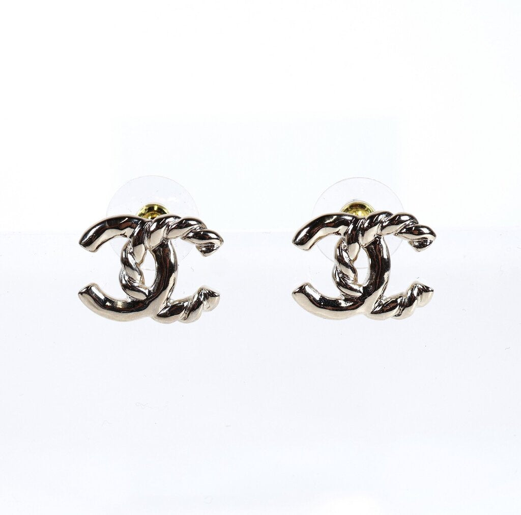 L25 C Gold Tone Twisted Logo Stud Earrings