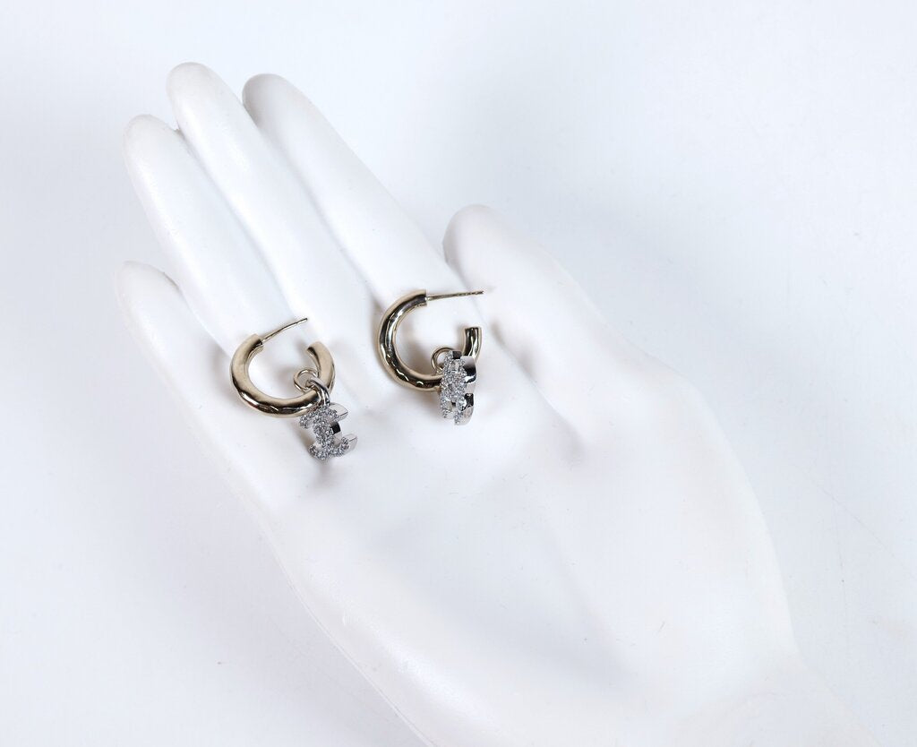 B22 S Crystal CC Hoop Earrings