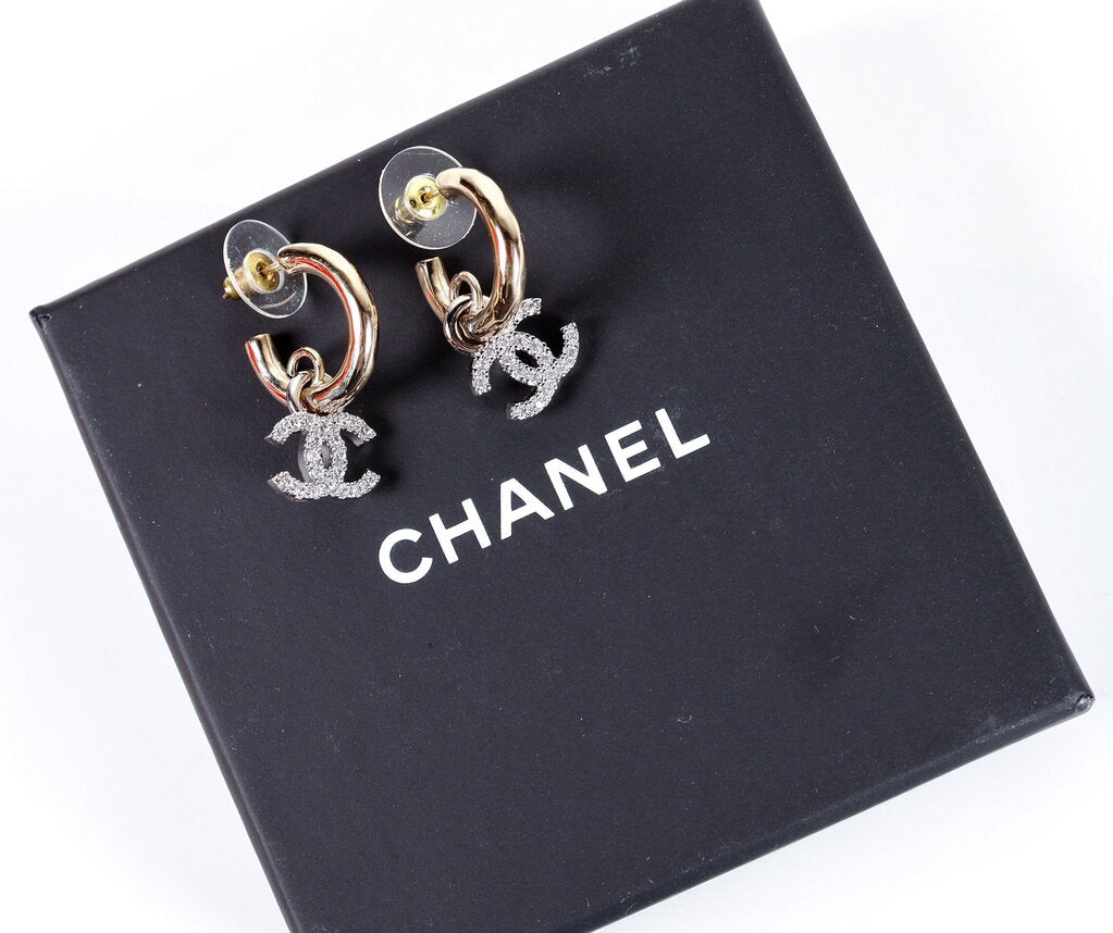 B22 S Crystal CC Hoop Earrings