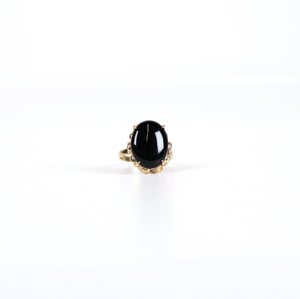 14K and Onyx Ring (7.25)