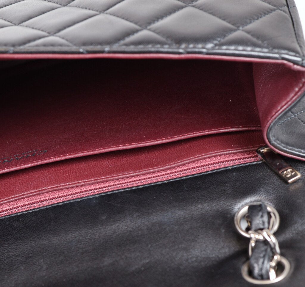 2010 Black Classic Jumbo Flap