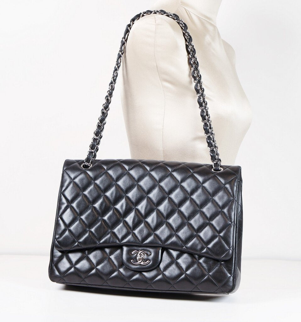2010 Black Classic Jumbo Flap